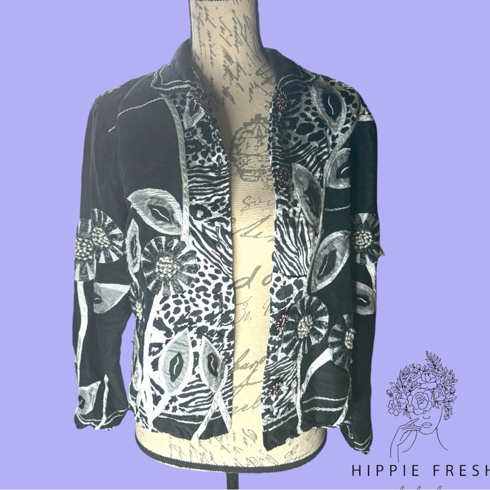 Sandy Starkman 109% Silk Graphic Black & White Women's Jacket